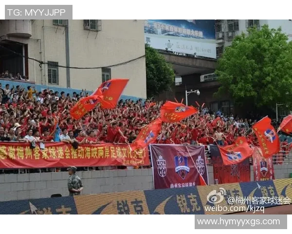 梅州客家迎战大连超越争夺联赛关键三分的激烈对决